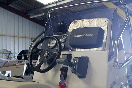 Meschers Service Marine | Nautisme vente neuf et occasion | entretien bateaux port à sec meschers royan charente maritime