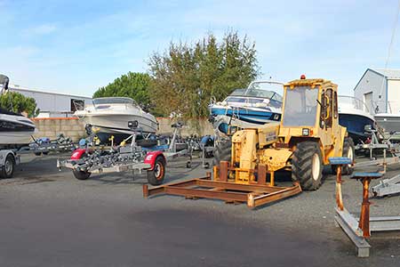 Meschers Service Marine | Nautisme vente neuf et occasion | entretien bateaux port à sec meschers royan charente maritime